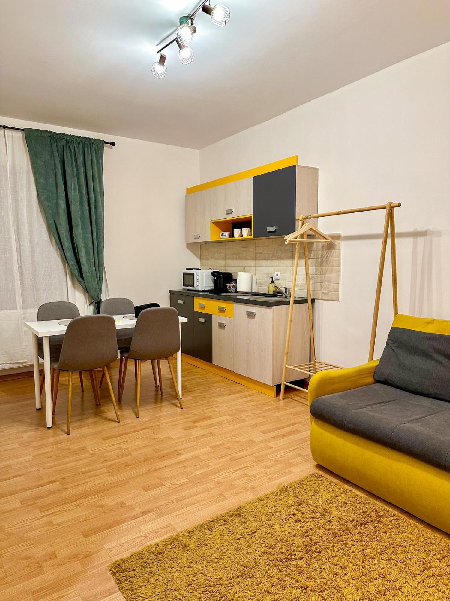 Serenity House Apartments Sibiu Cameră foto